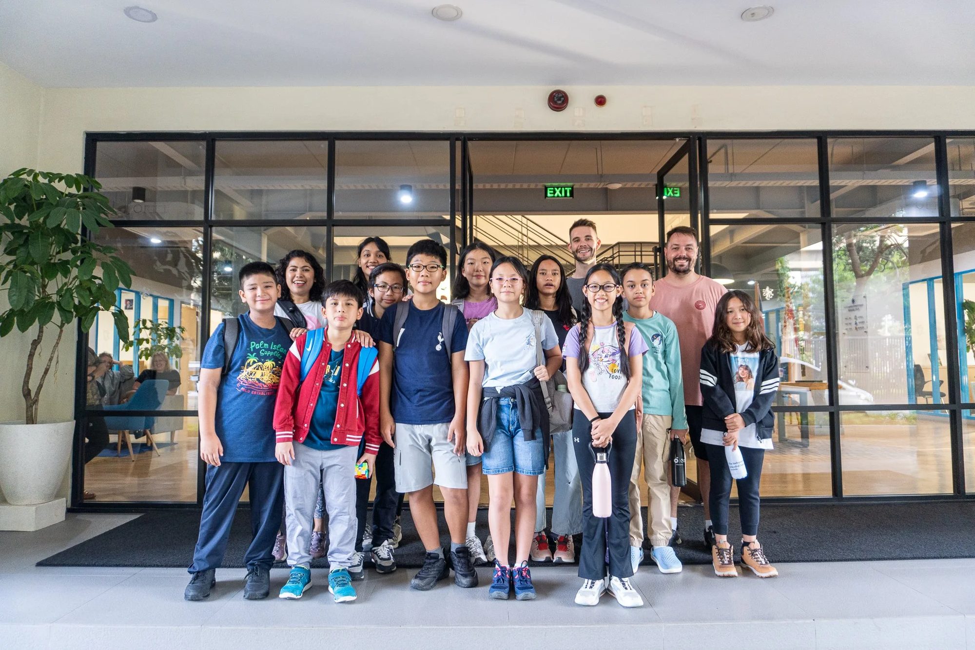 ISJ pupils on a residential trip to Woolverstone Hall